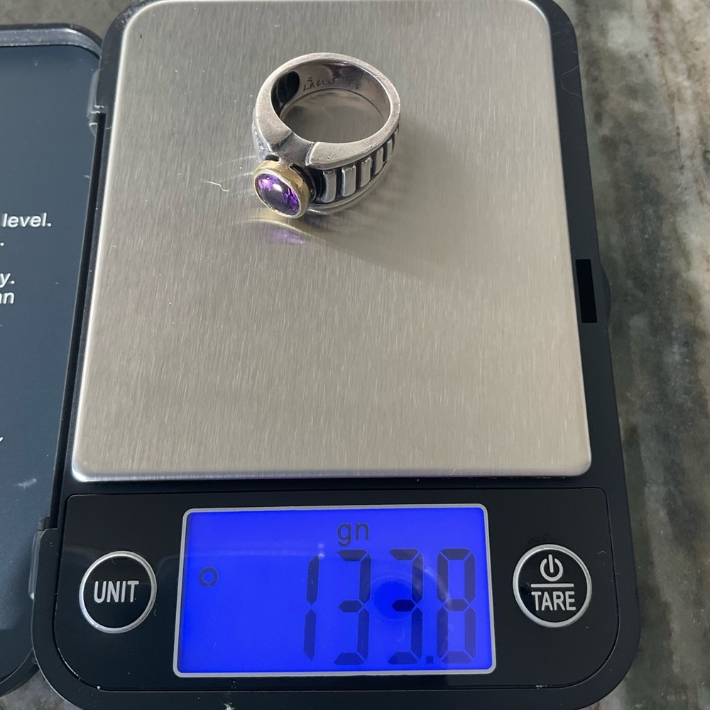 LAST CHANCE Vintage LAGOS Amethyst Sterling Silver and 18k Gold Ring - Picture 5 of 6
